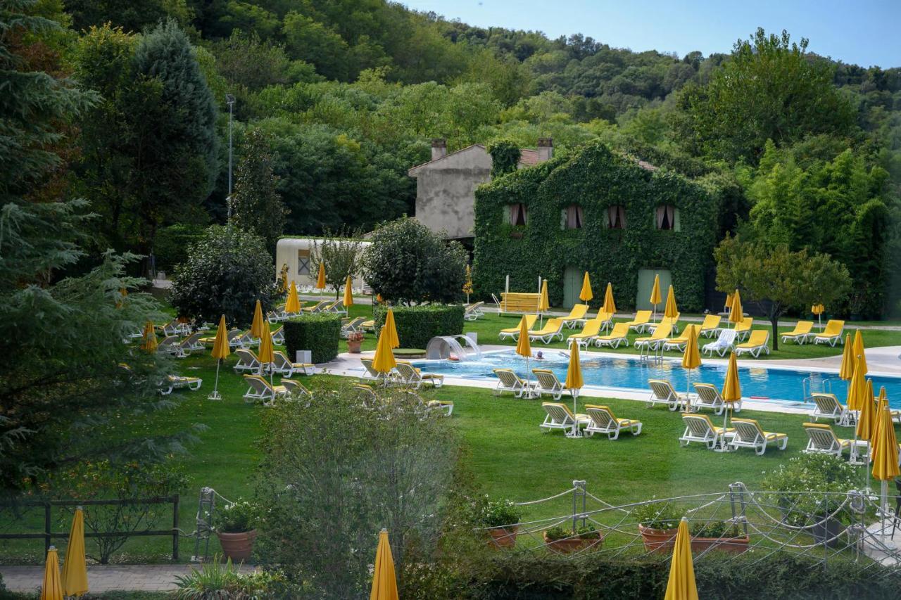 Terme Preistoriche Resort & Spa Монтегрото Терме Екстериор снимка