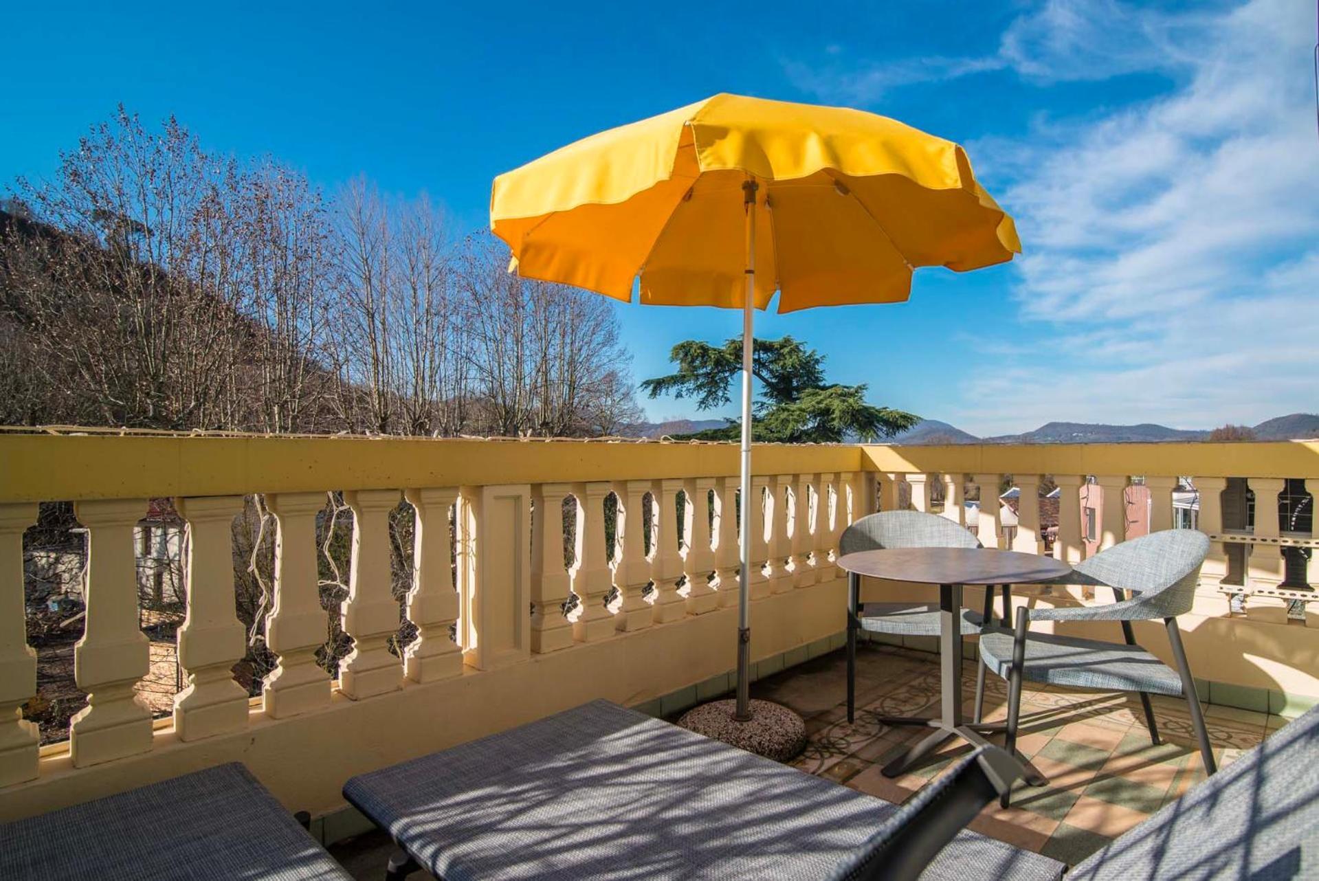 Terme Preistoriche Resort & Spa Монтегрото Терме Екстериор снимка