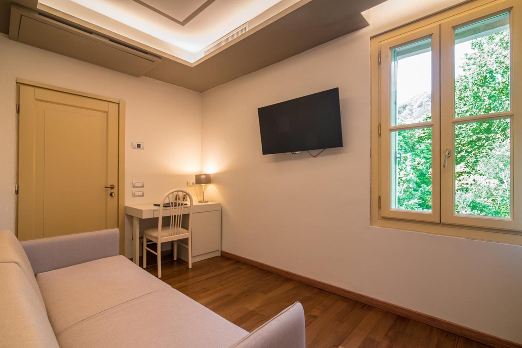 Terme Preistoriche Resort & Spa Монтегрото Терме Екстериор снимка